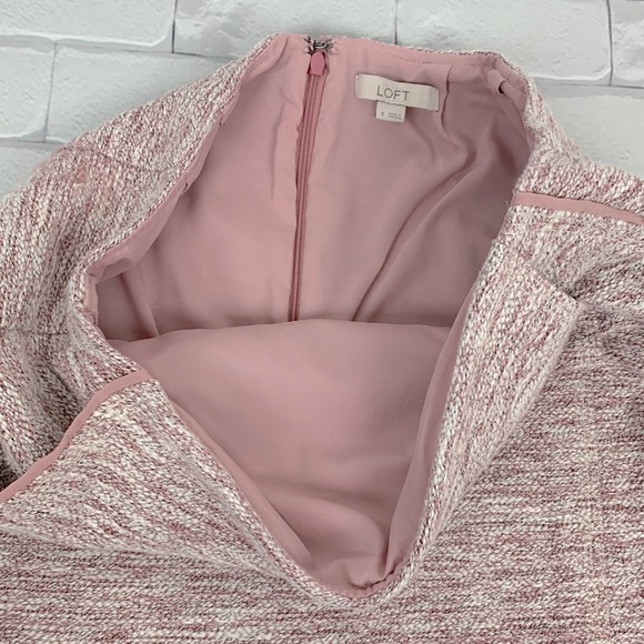 LOFT by Ann Taylor Layered Skirt. Size 8. Pink. Zip up. Pockets - Picture 4 of 10